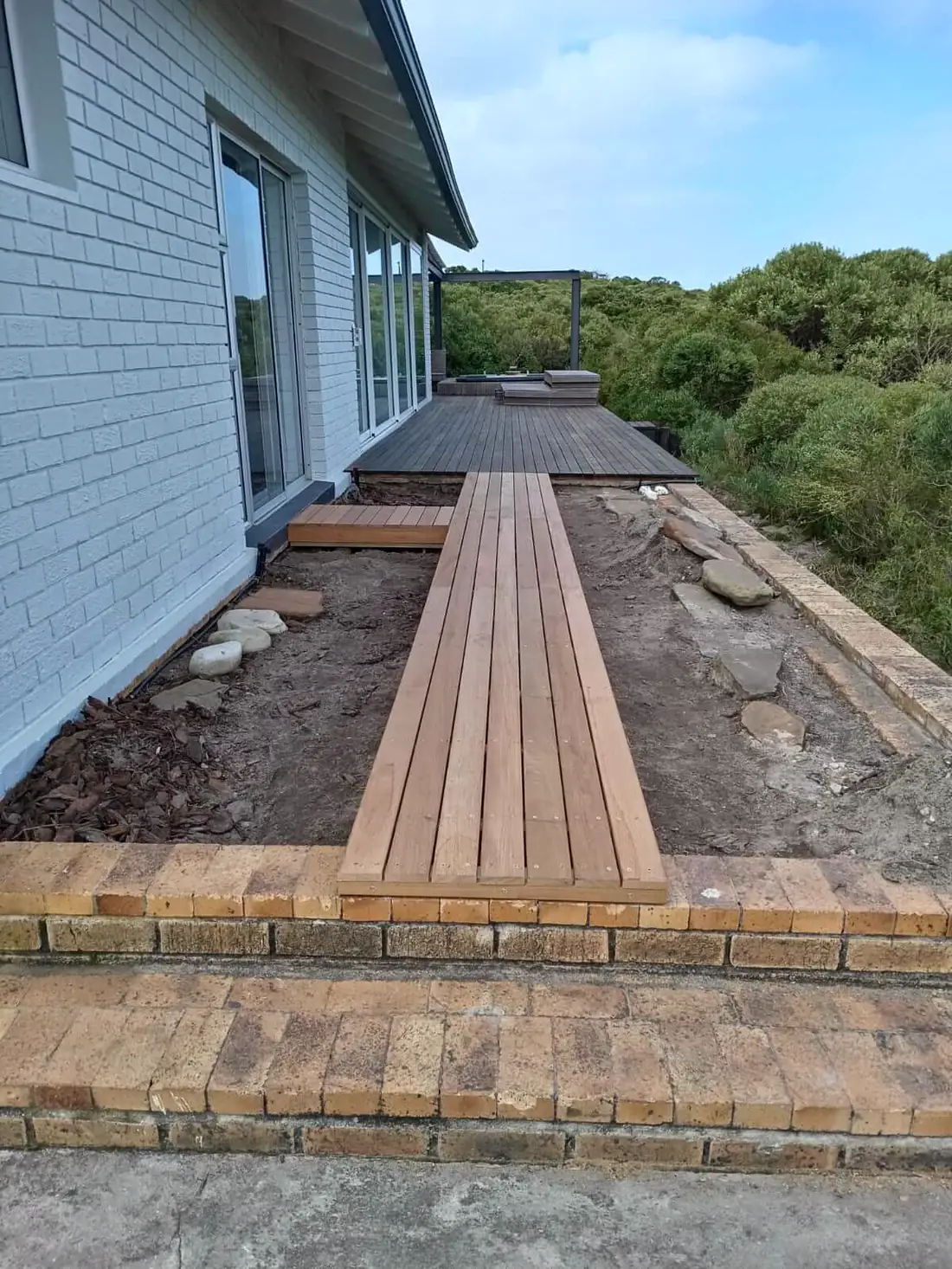 Timber decking built by Banwell Homes in Betty's Bay