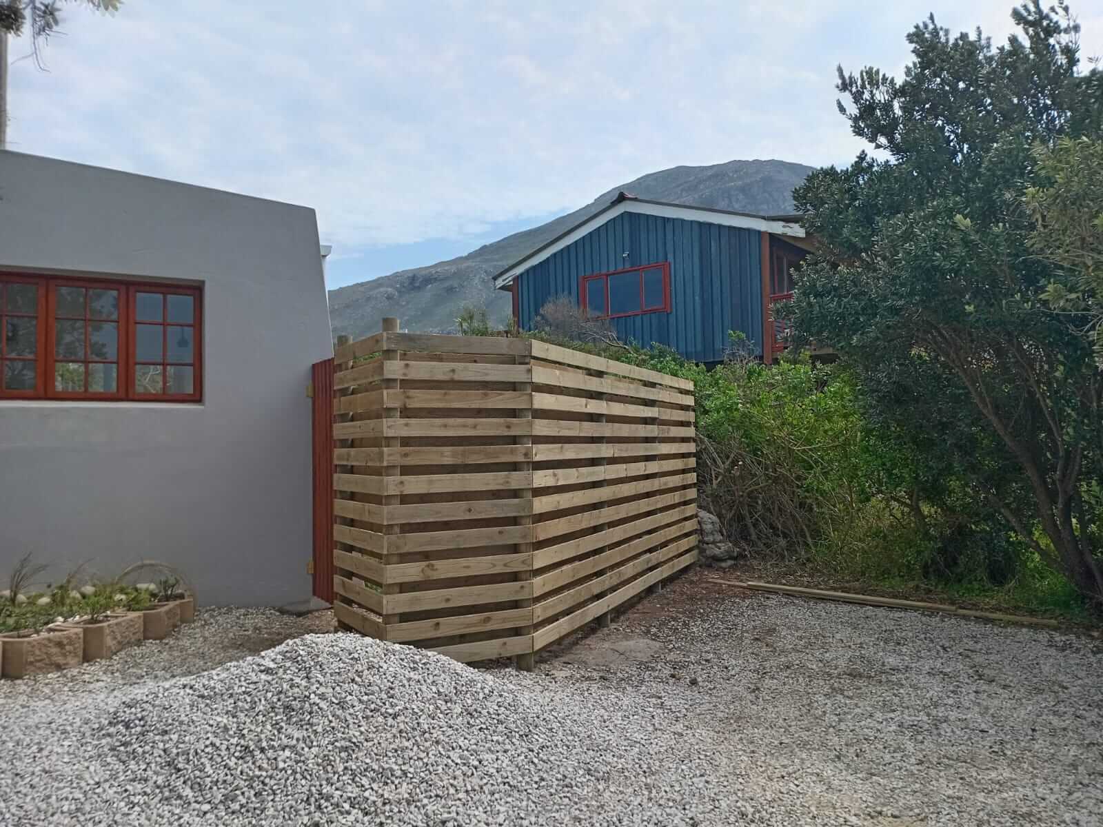 Dropper fence build