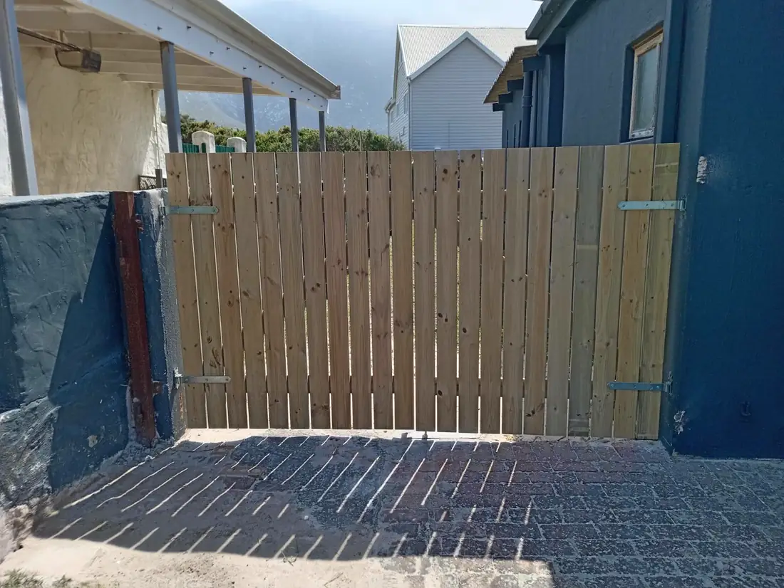 Slatted fence, coastal view